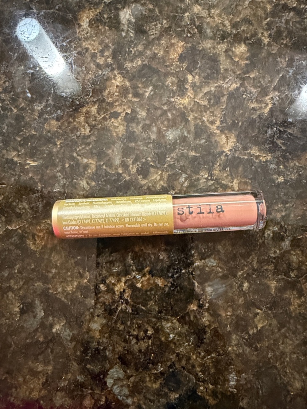 Stila Aqua-Play Eyeshadow in Sandy Matte .6ml New